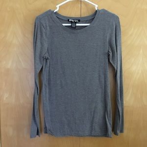 Long sleeve grey T-shirt. Large.